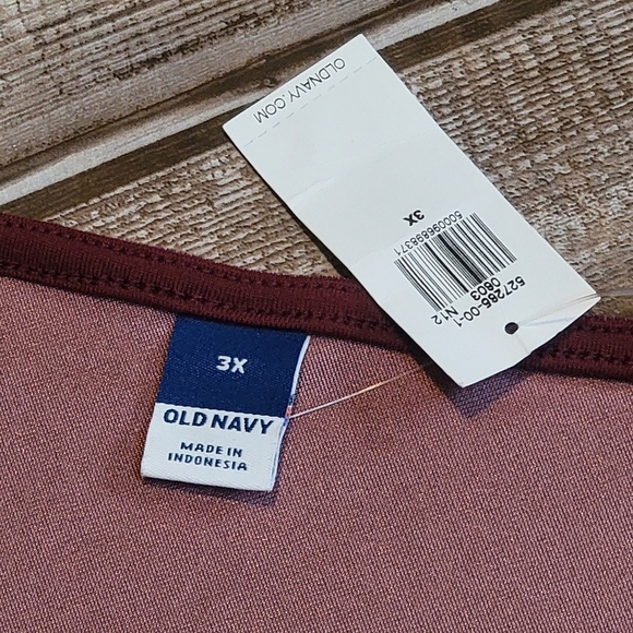 NWT Old Navy One Shoulder Velvet Top Size 3X - Picture 3 of 8